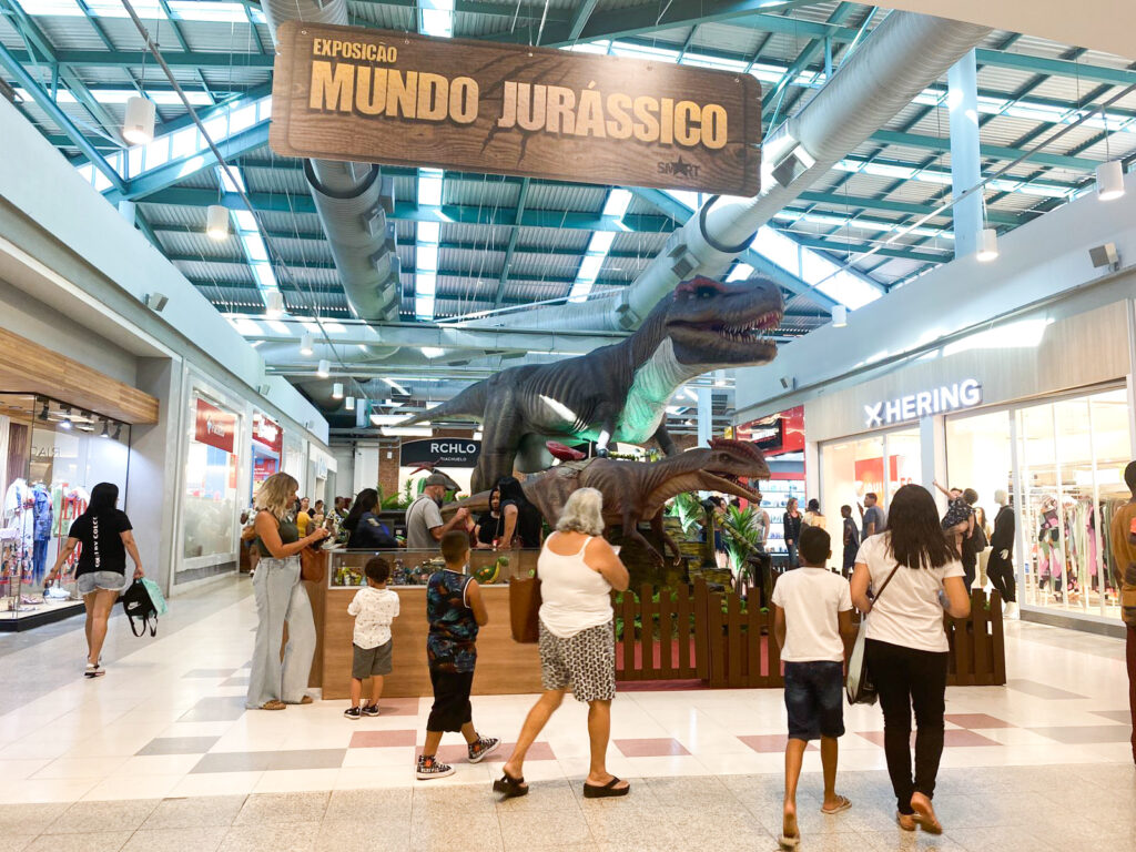 Bangu Shopping - Mundo Jurássico
