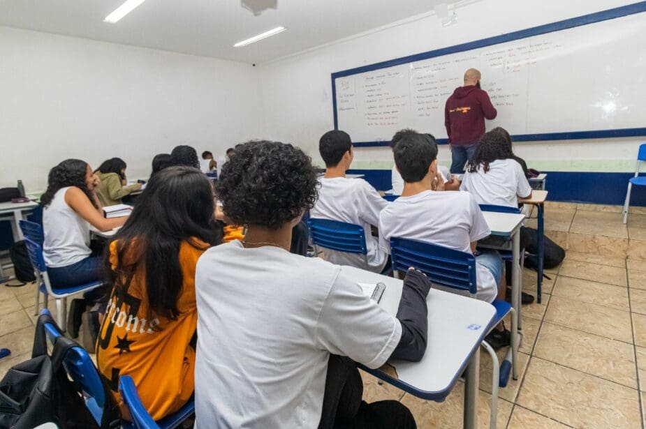 Escolas do Rio registram queda de 98% em ameaças de ataques