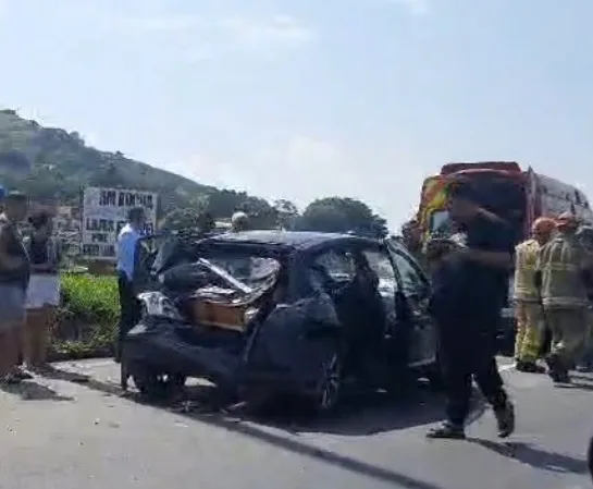 ( Grave) Acidente grave na avenida Brasil