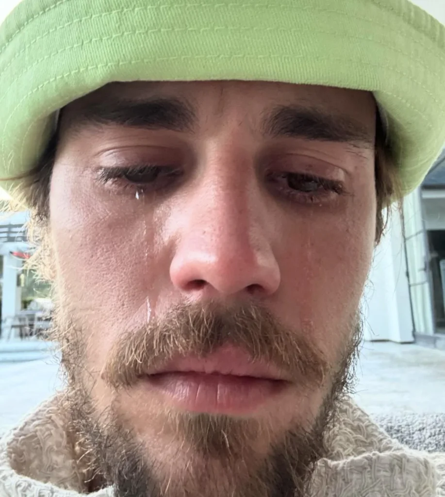 Justin Bieber faz algo surpreendente e chora em seguida arrependido