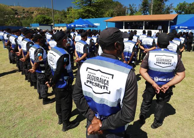 PMs do Segurança Presente Poderão Atuar Privadamente no RJ