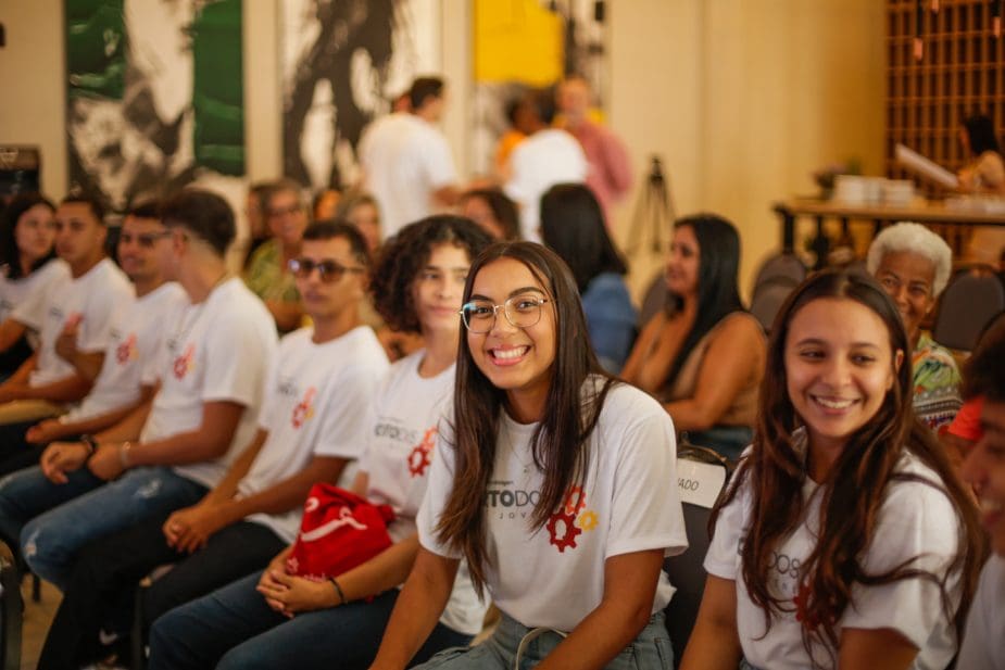 Porto do Açu lança 2ª edição de projeto de formação profissional de jovens