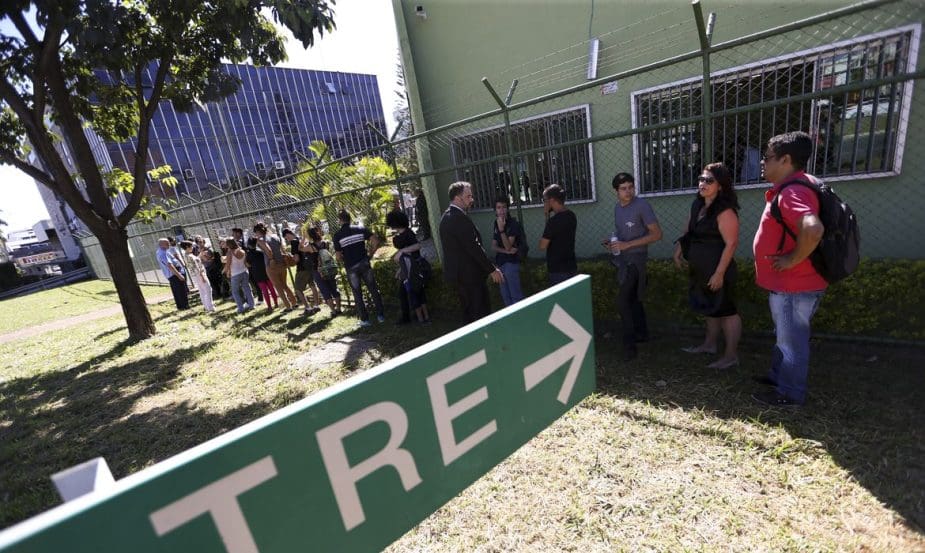 TRE-RJ amplia horário de atendimento nos cartórios eleitorais do estado