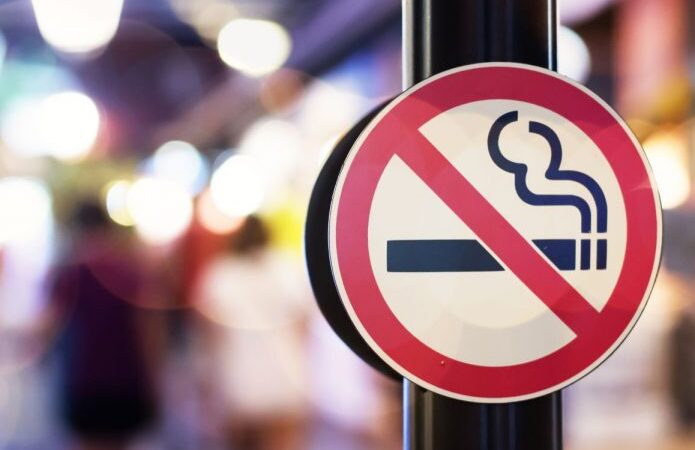 Venda de cigarro proibida para nascidos após 2009 no Reino Unido