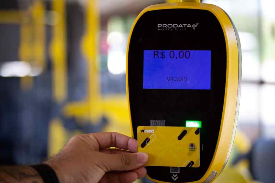 Volta Redonda subsidia segunda tarifa de ônibus para usuários do VR Card