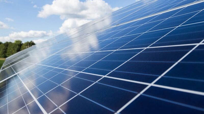 Boom dos investimentos em energia solar alcançam os R$ 200 bilhões no Brasil