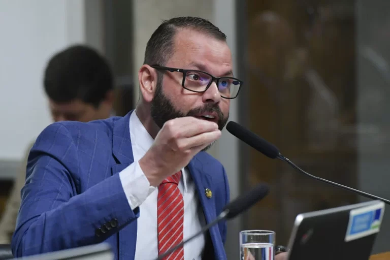 Jorge Seif pede desculpas por ir ao show 'satanista e pornográfico' de Madonna: “Sou crente”