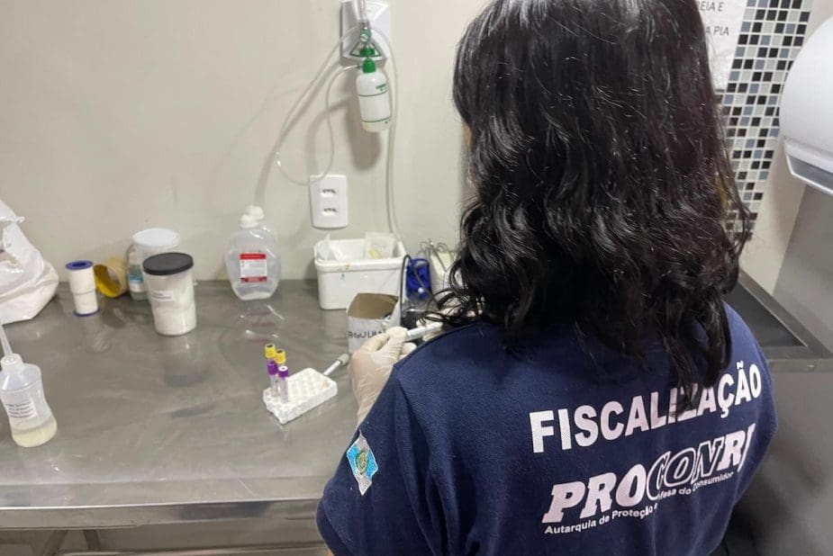 Procon-RJ interdita clínicas e hospitais veterinários em Niterói e São Gonçalo