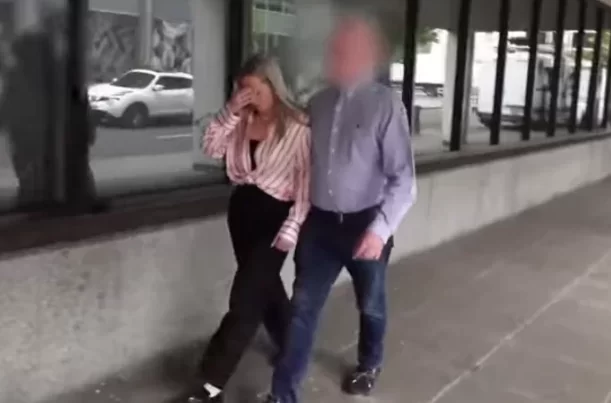 “Predadora sexual” - Professora é considerada culpada de ter relações com menores