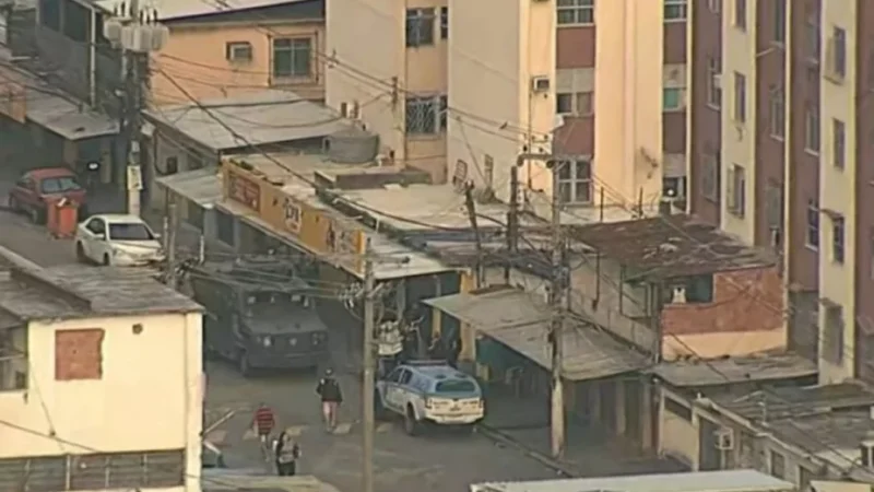 Confrontos armados continuam no Complexo de Israel nesta 3ª