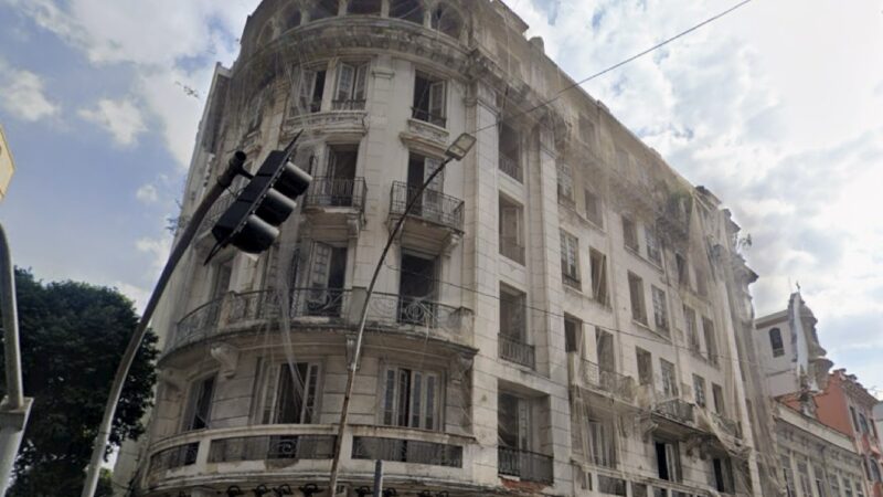 14 anos após ser vendido, Hotel Paris, no Centro do Rio, aguarda revitalização prometida