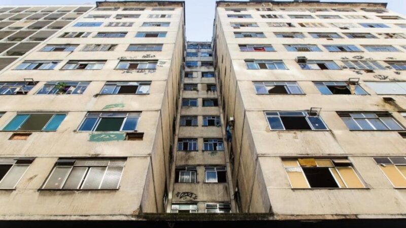 MPRJ e Niterói firmam acordo para desapropriação do "Prédio da Caixa"