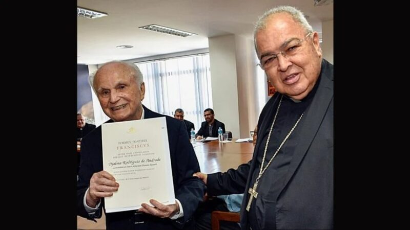 Monsenhor Djalma Rodrigues, figura emblemática da Igreja no Rio, morre aos 94 anos