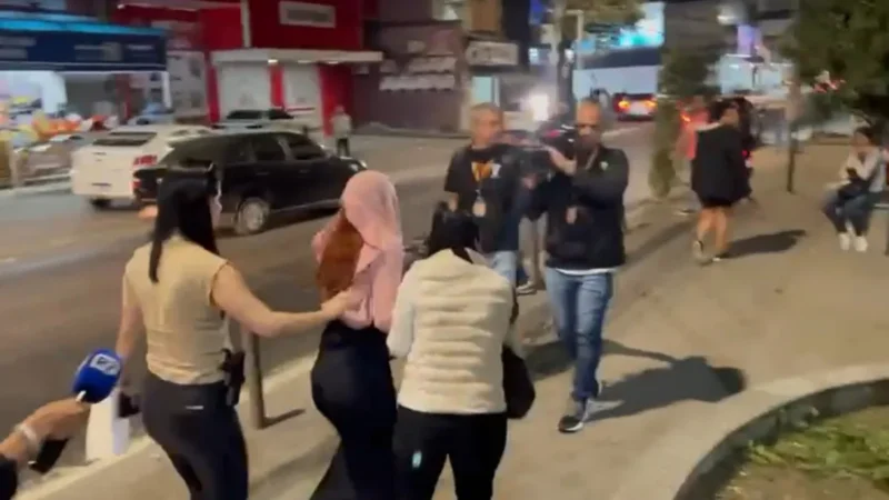 Mulher é presa após ferir gravemente o filho durante discussão com ex-companheiro