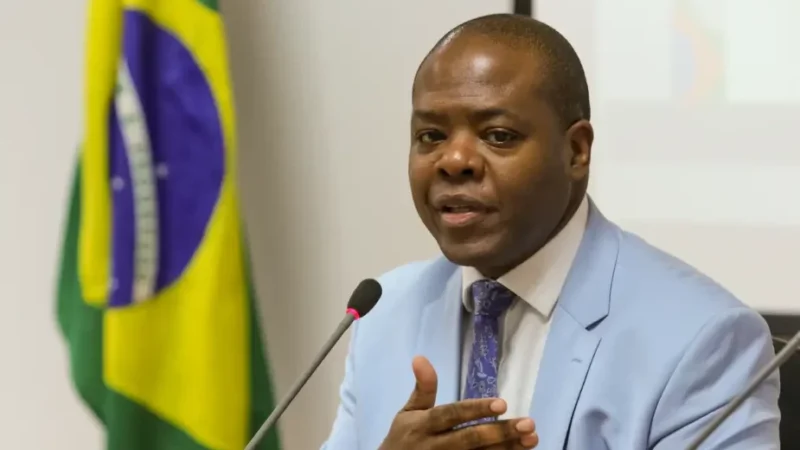 PF investiga denúncias de assédio contra ministro Silvio Almeida