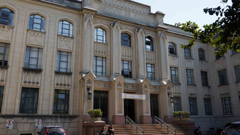 Pós-doutorado em modelos hidrológicos e treinamento técnico em saúde coletiva na USP