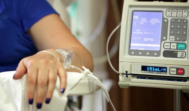 Solidariedade mensal apoia pacientes oncológicos em Petrópolis