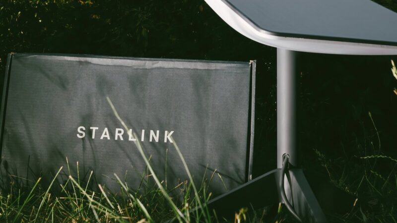 Starlink diz para Anatel que não vai bloquear X no Brasil