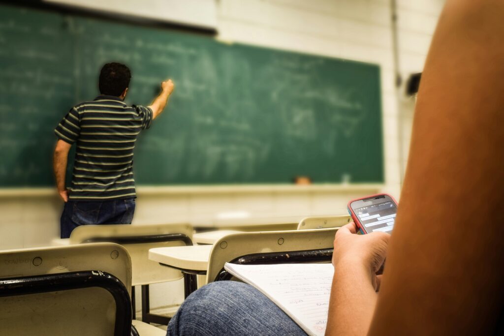 O Impacto dos Cursos Pré-Vestibulares em Realengo na Preparação para o Enem