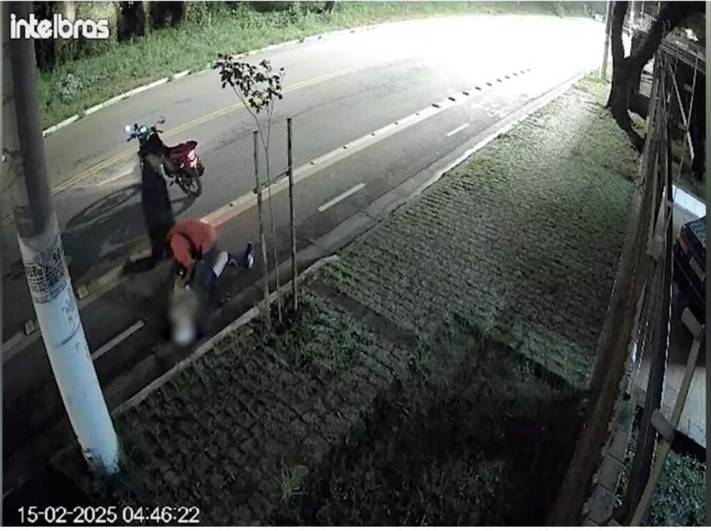 Idosa sofre agressões violentas e mordida no dedo em tentativa de assalto em SP