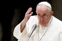 Papa Francisco teve terceira noite tranquila no hospital, diz agência