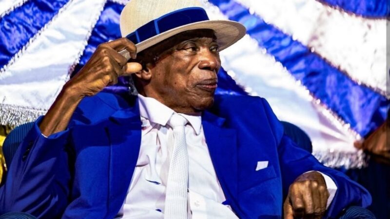 Milton Tem Parkinson