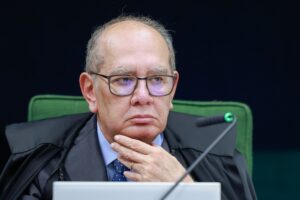 IOF: Gilmar Mendes pede redistribuição da relatoria de ação do PSOL
