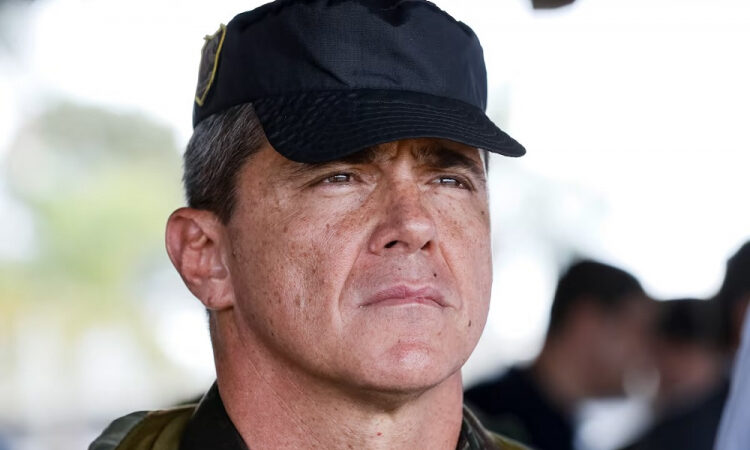 Defesa de Mario Fernandes pede ao STF a revogação da prisão preventiva ou a aplicação de medidas cautelares