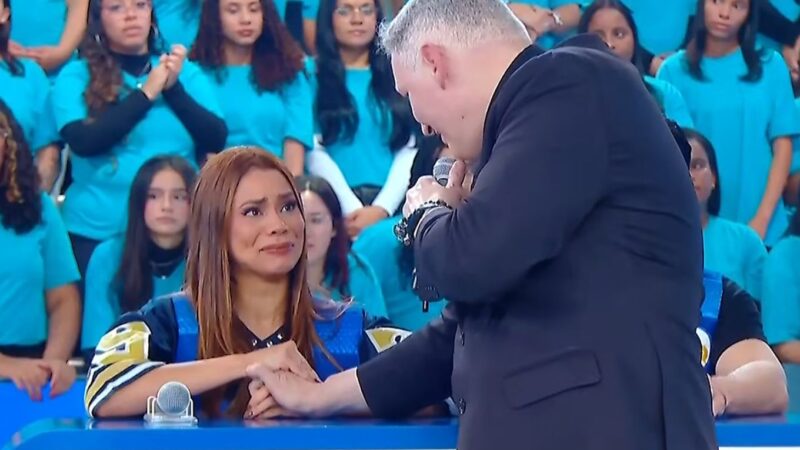 Lexa se emociona
