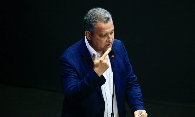 ‘Se os EUA mantiverem tarifas dia 1º, o Brasil anunciará reciprocidade’, afirma Rui Costa