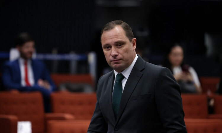 Acareação entre Mauro Cid e Marcelo Câmara no STF sobre suposta trama golpista dura menos de uma hora